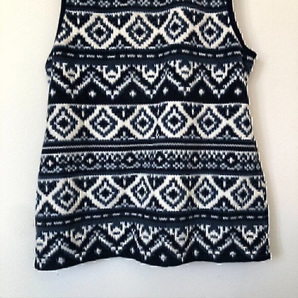 NEW NWT AMERICAN LIVING Blue Navy Cream Aztec Tribal Print Fleece Vest Small S - Picture 12 of 12
